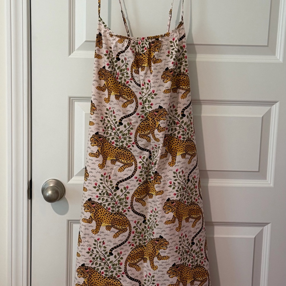 Printfresh Bagheera Cami Nightie size XL EUC-worn one time